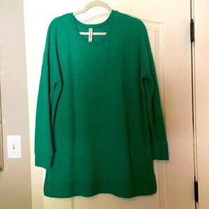 Good condition green long sleeve shirt